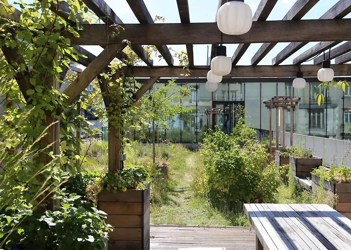 Deskopolitan House Отель