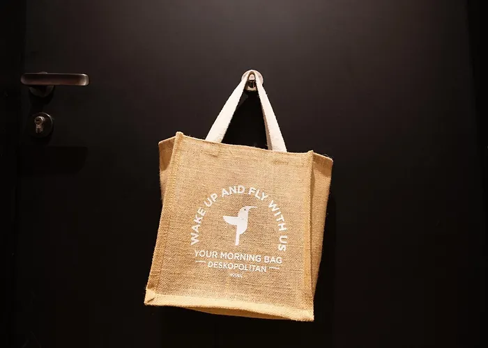 Deskopolitan House Hotel 3*