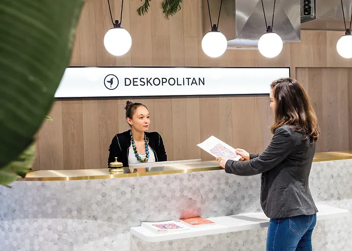 Deskopolitan House Hotel