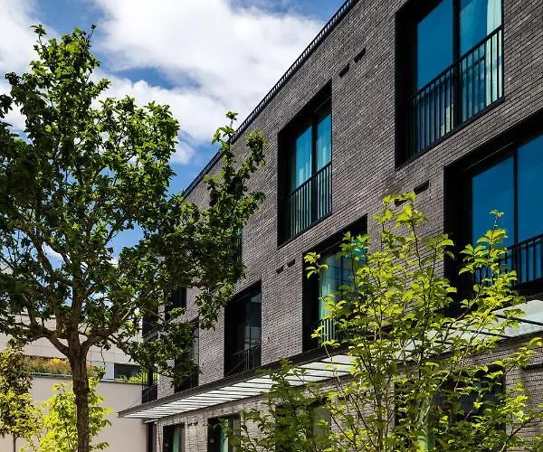 Hotel Deskopolitan House 3*