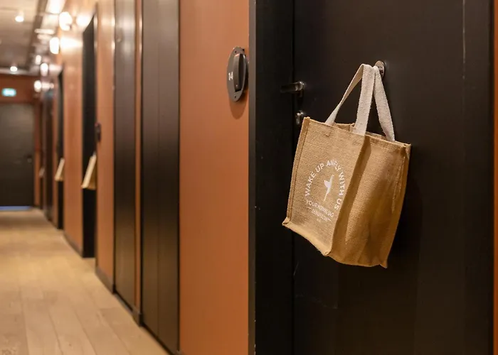 Hotel Deskopolitan House 3*