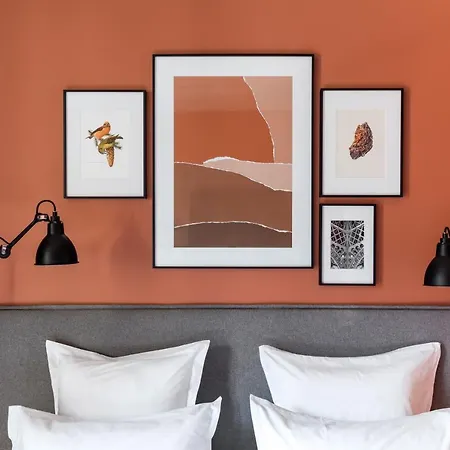 Deskopolitan House Paris