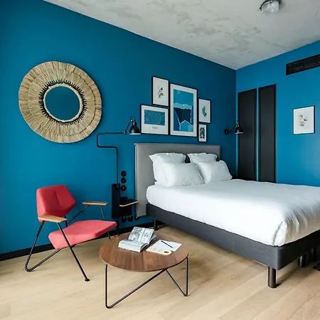 Deskopolitan House Parijs